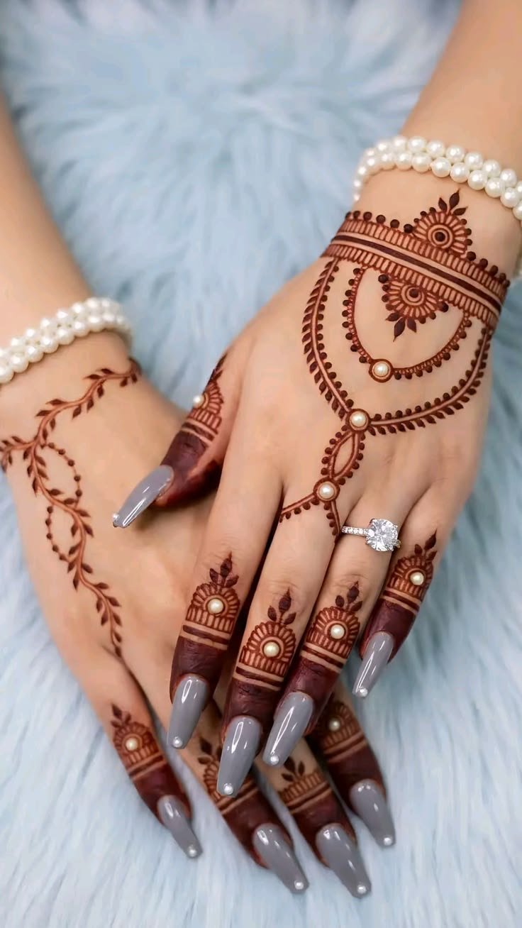 Latest 100+ Mehndi Design Front Full Hand 2026 – Trending & Stylish Collection 17 eid mehndi designs front hand 2