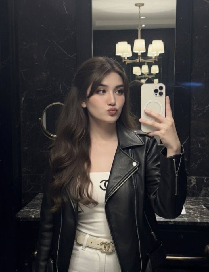 Mirror Selfie for Men Best Stylish DP Pose Ideas 2026 10 Mirror Selfie DP with Formal Look