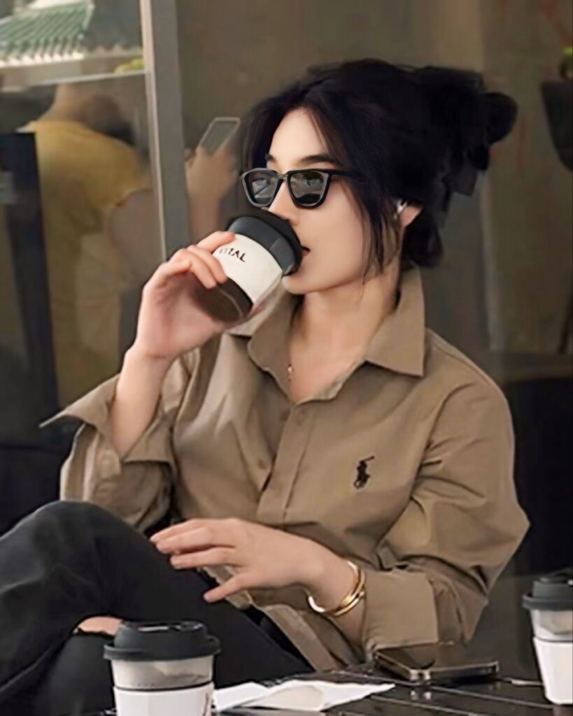 Girls DP: 1200+ Cute, Stylish Images & Profile Pictures 5 attitude girl profile pictures