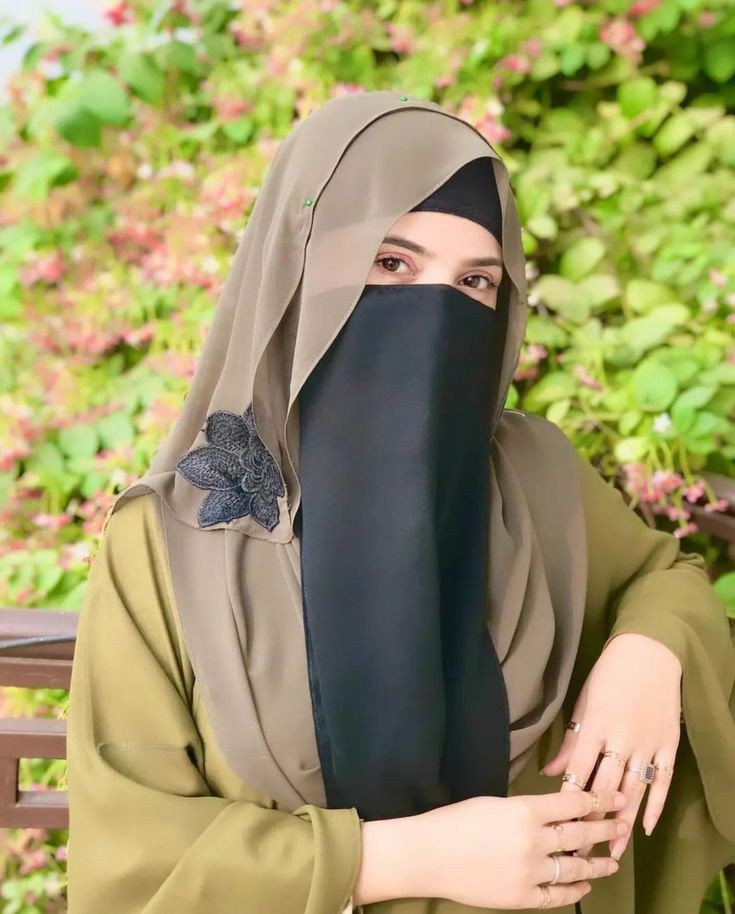 Girls DP: 1200+ Cute, Stylish Images & Profile Pictures 7 muslim girls profile pictures 1